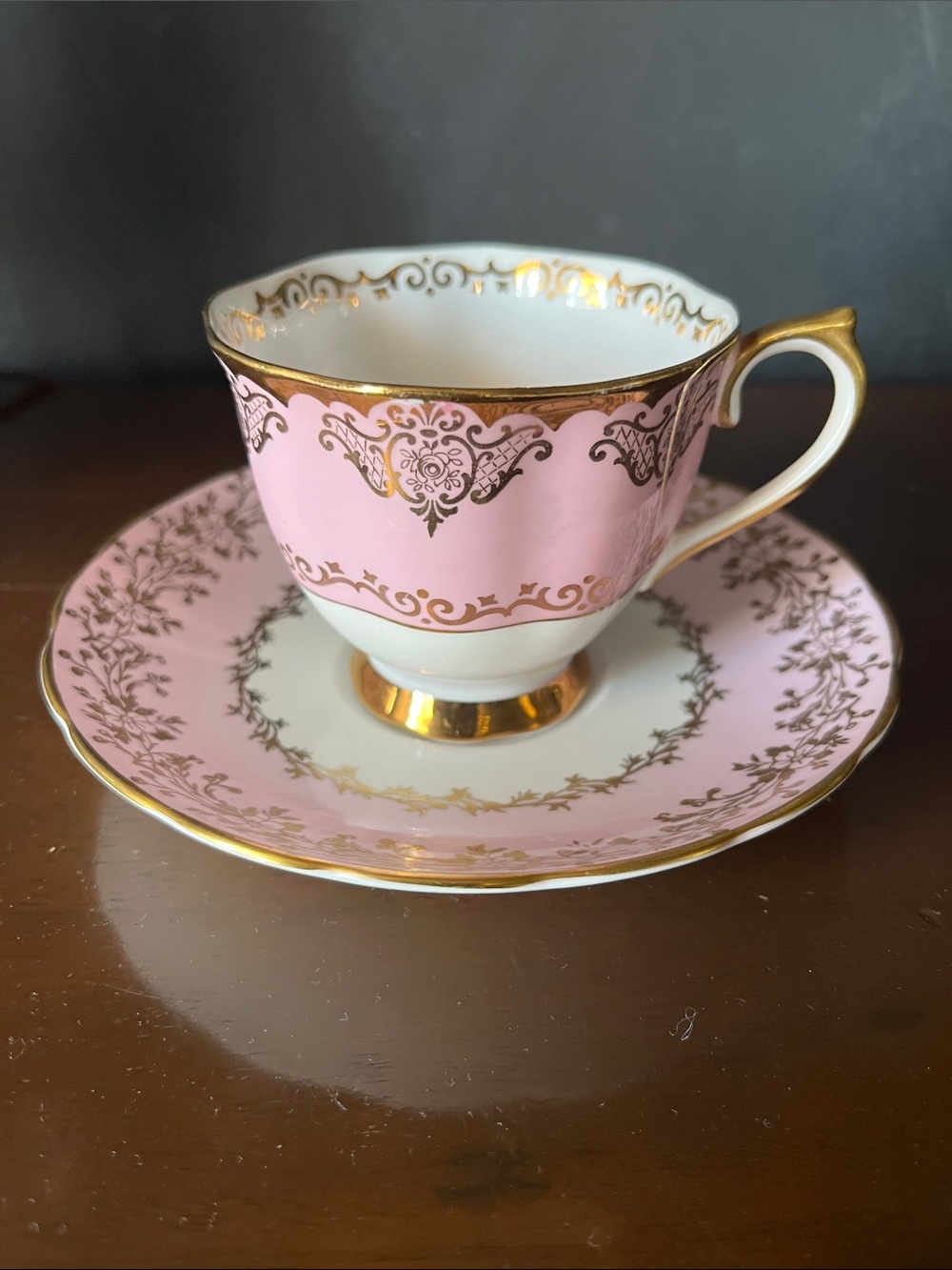 Vintage Porcelain Teacup with Saucer Cup Royal Albert / Saucer Grosvenor